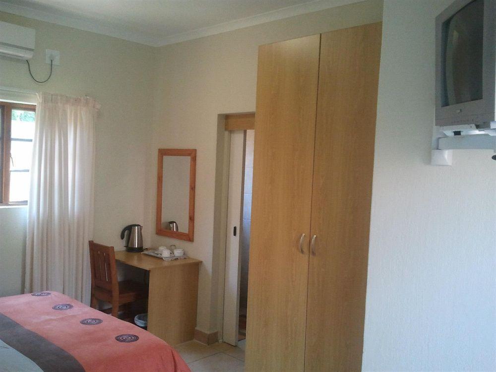 Country Link Guest Lodge كوماتيبورت المظهر الخارجي الصورة