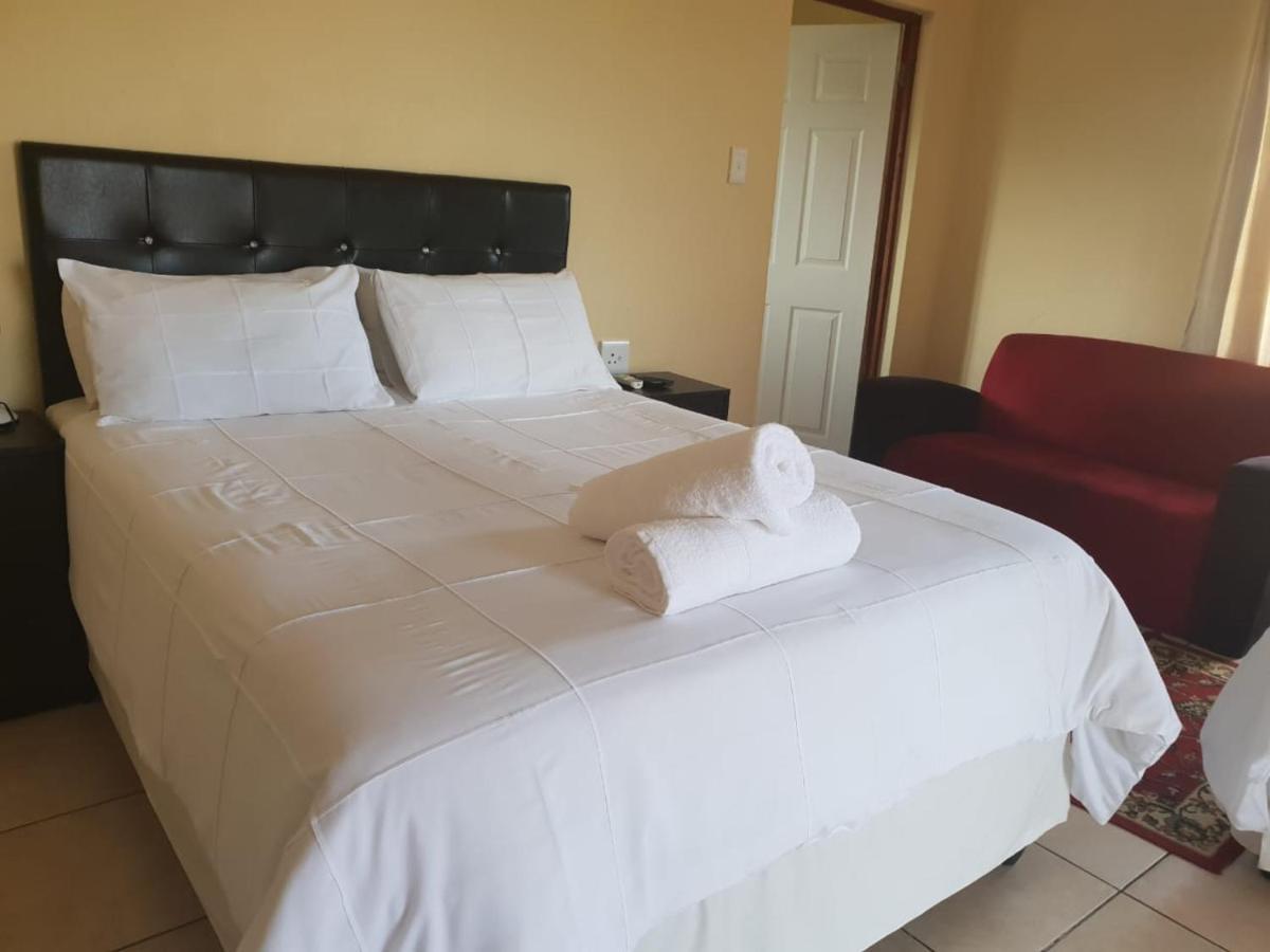 Country Link Guest Lodge كوماتيبورت المظهر الخارجي الصورة