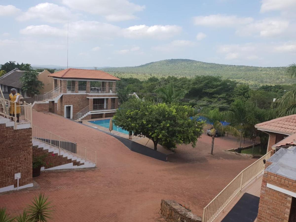Country Link Guest Lodge كوماتيبورت المظهر الخارجي الصورة
